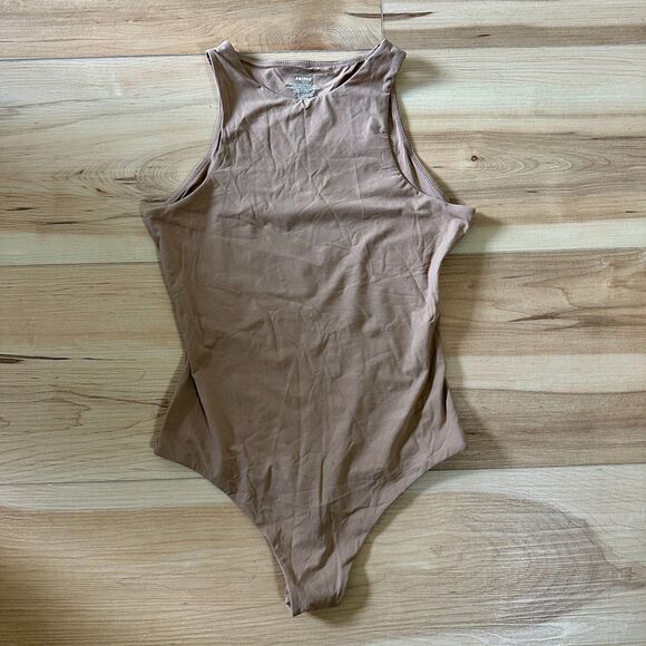 SKIMS Womens Size Medium High Neck Thong Bodysuit Ochre Tan NWOT - Picture 2 of 7